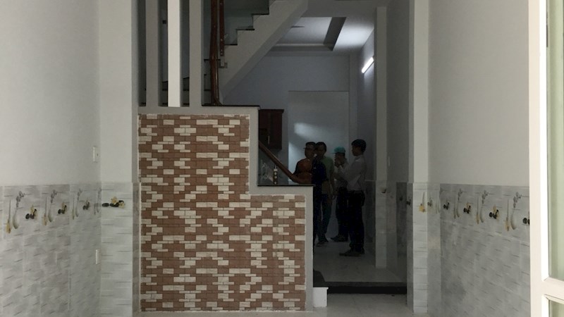 Bán nhà hẻm xe tải 8m, đường Mễ Cốc, Phường 15, quận 8 gần chùa Quan Âm, 4 phòng ngủ