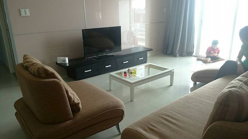Cho thuê căn hộ Satra Eximland, 2 phòng ngủ, 2wc, 88m2 đầy đủ nội thất giá 16 triệu/tháng