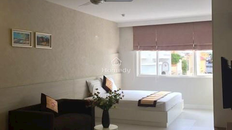 Nhà cho thuê nguyên căn xe tải, chạy qua hẻm 80 Đặng Văn Ngữ, gần nhà thờ Ba Chuông