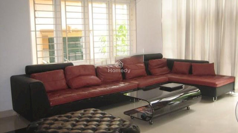 Nhà cho thuê nguyên căn hẻm 451 Hai Bà Trưng gần Chợ Tân Định
