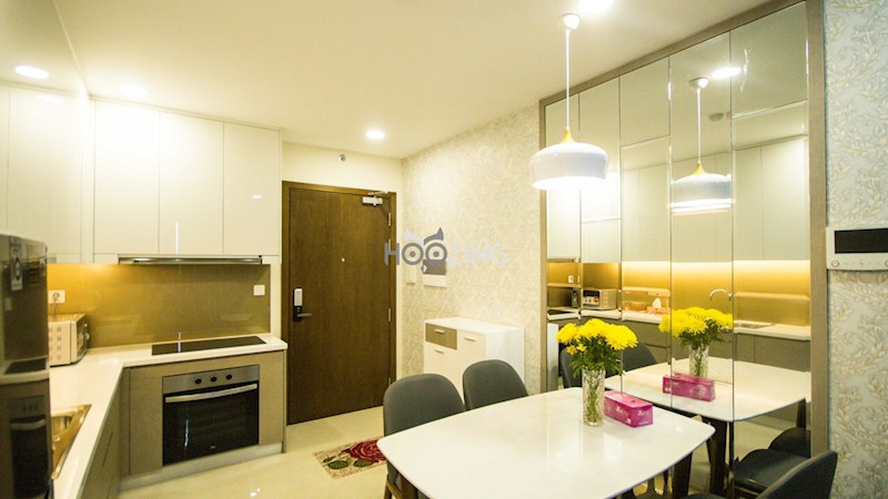 Cho thuê căn hộ River Gate, 75m2, full nội thất, 2 phòng ngủ 2 WC, giá 19 triệu/tháng
