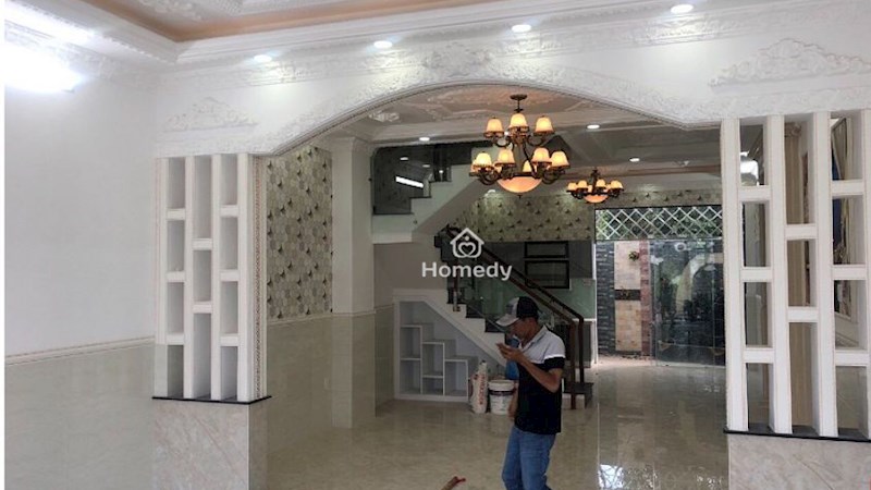 Bán nhà đường Đào Tông Nguyên, 250m2, 3 lầu, giá 5.6 tỷ